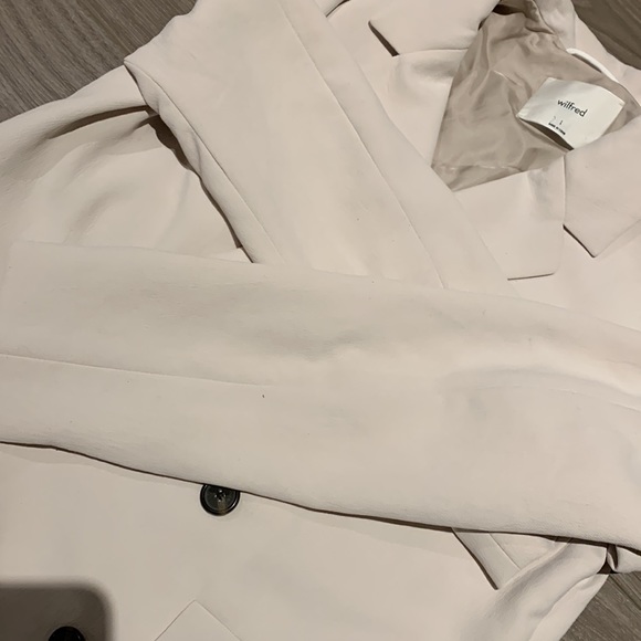 Brand new Wilfred blazer for sale - Picture 5 of 7